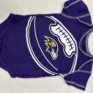 NFL Baltimore Ravens, Team Apparel Purple Baby Onesie